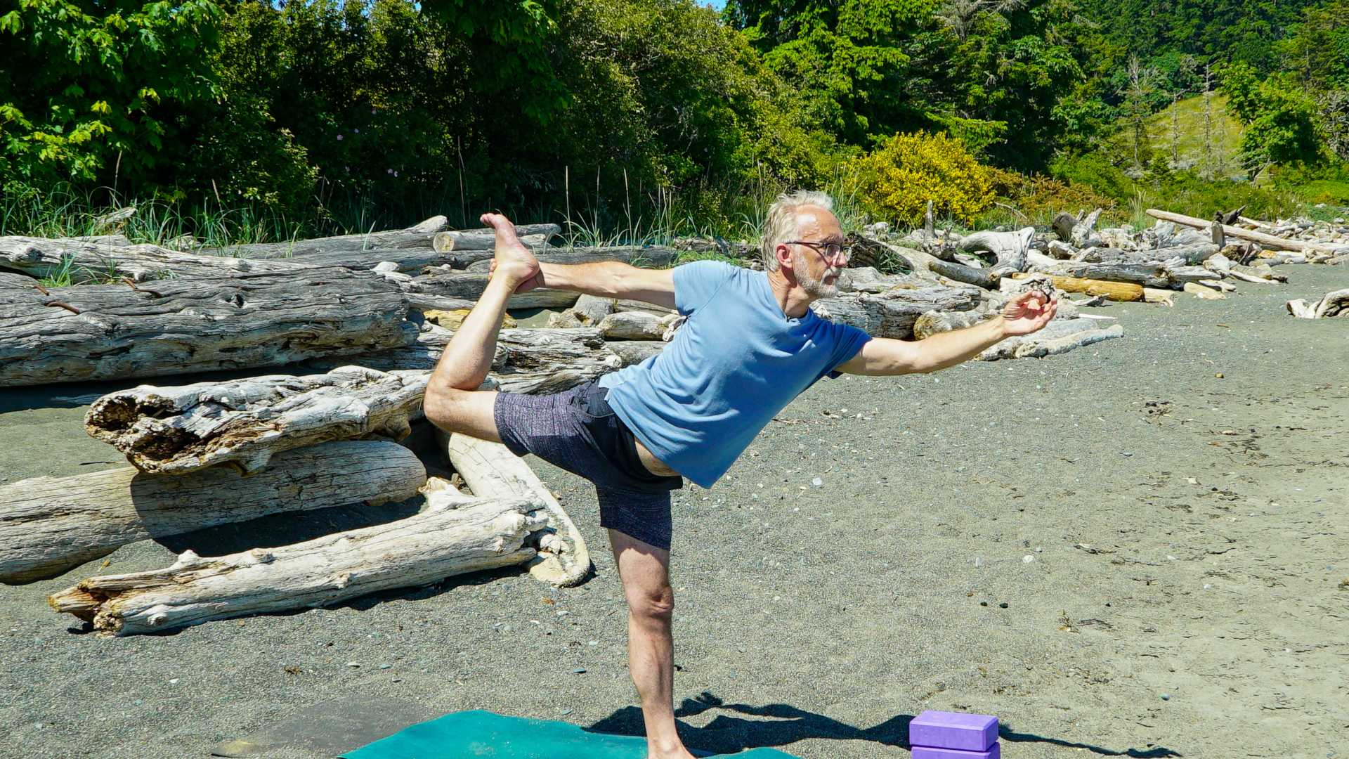 Slow Flow with Guy Friswell