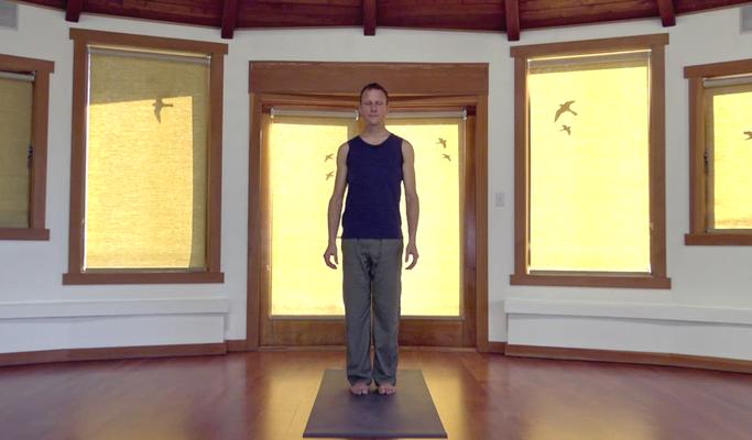 7-Minute Office Yoga for the Hips